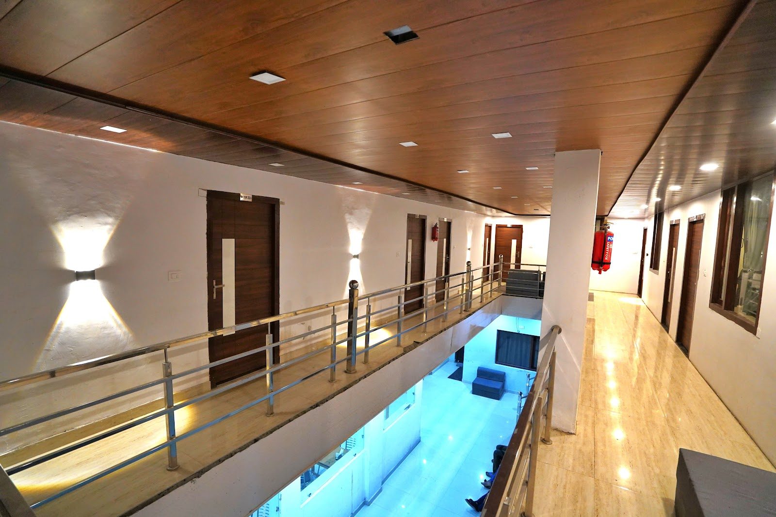 Hotel Divine Ganga — corridor