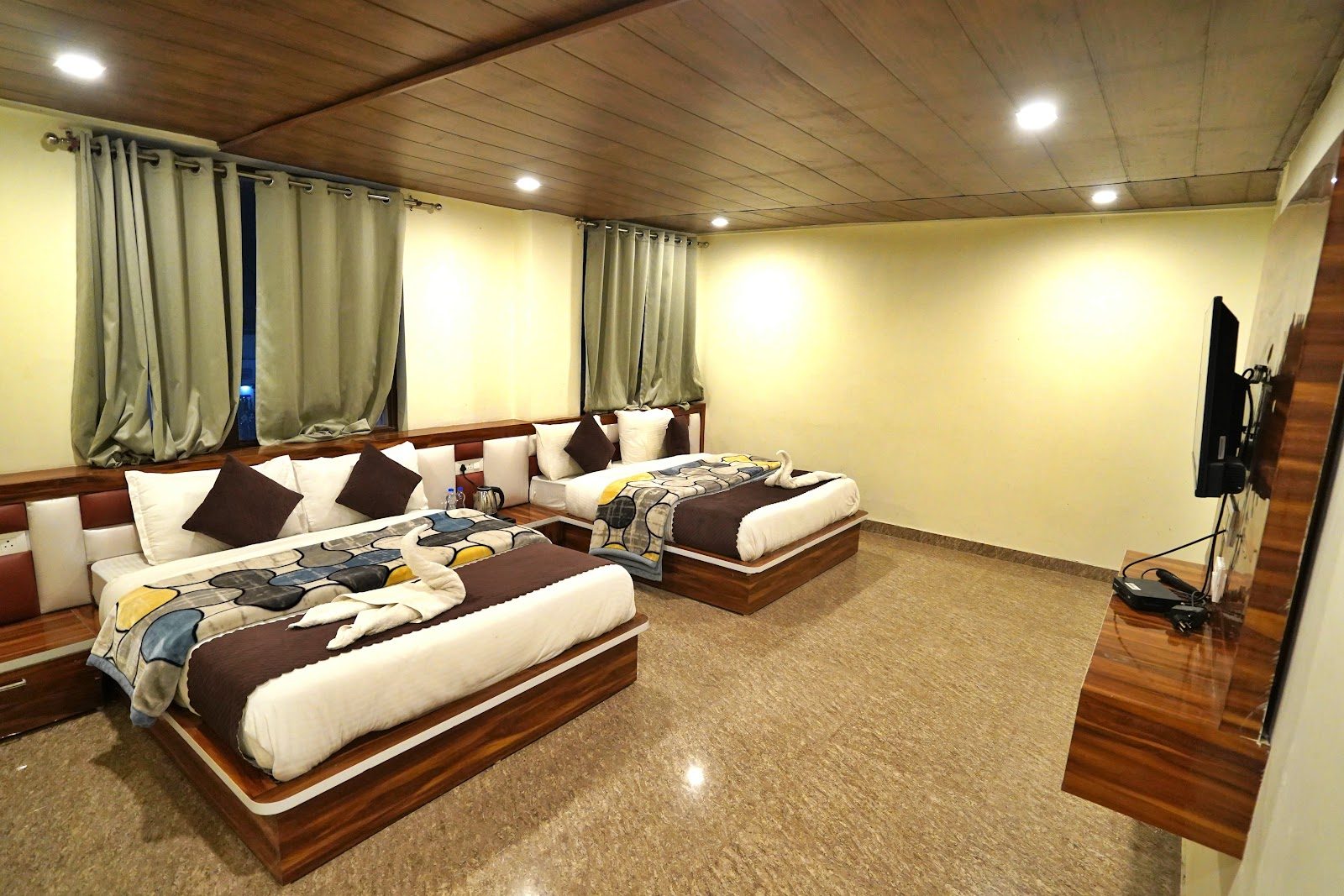 Hotel Divine Ganga — family room 1