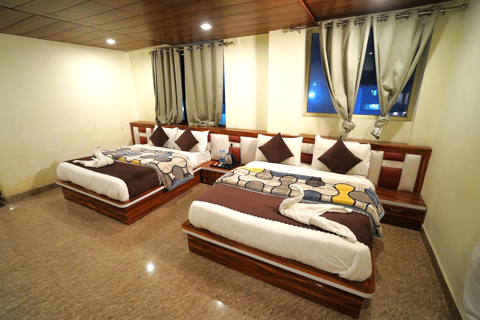 Suite Room