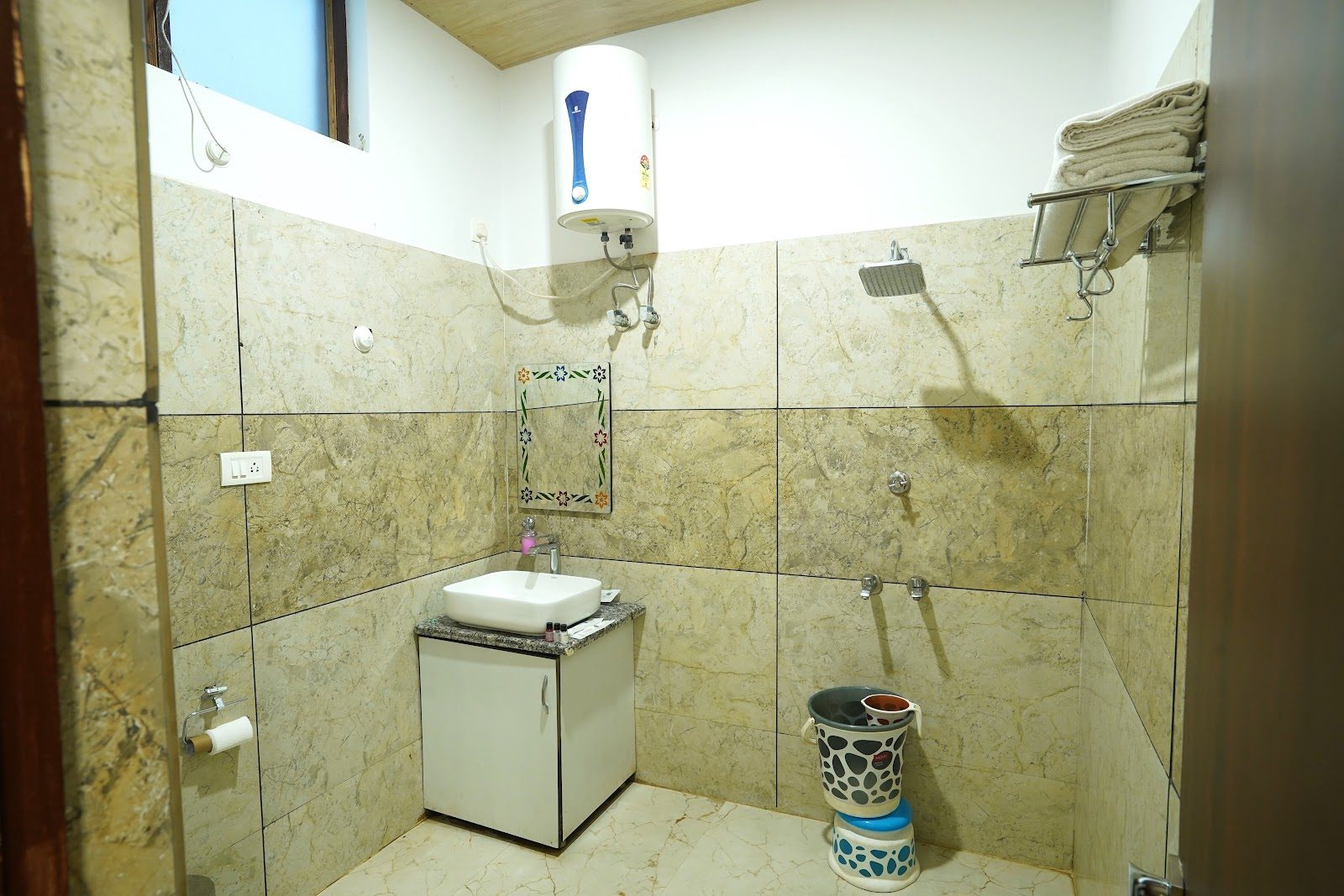 Shree Tirtham Residency — bathroom